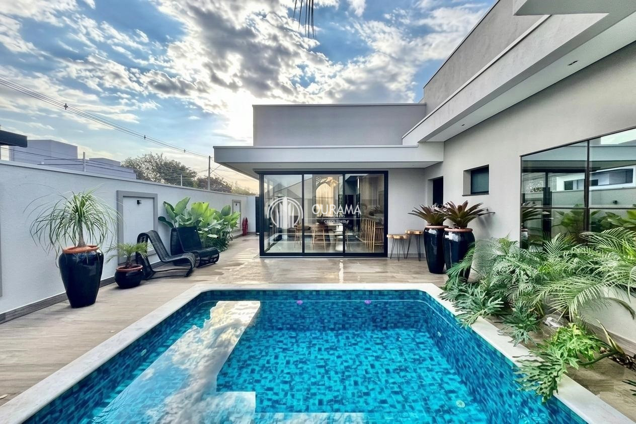 Casa em condomínio em Engenho Velho