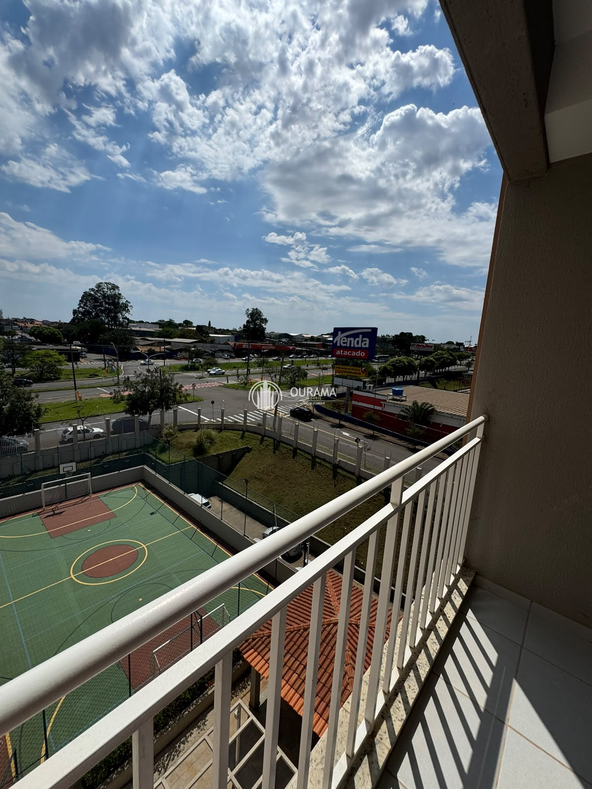Apartamento em Jardim Mollon
