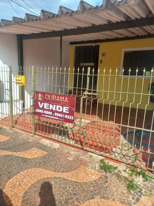Casa comercial em Vila Santa Catarina