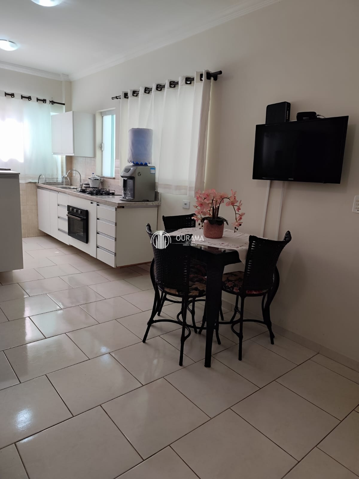 Apartamento com 2 dormitórios à venda, 66m² por R$ 230.000,00 - CONDOMÍNIO RESIDENCIAL CAROLINA EGAS - Americana/SP — foto 2