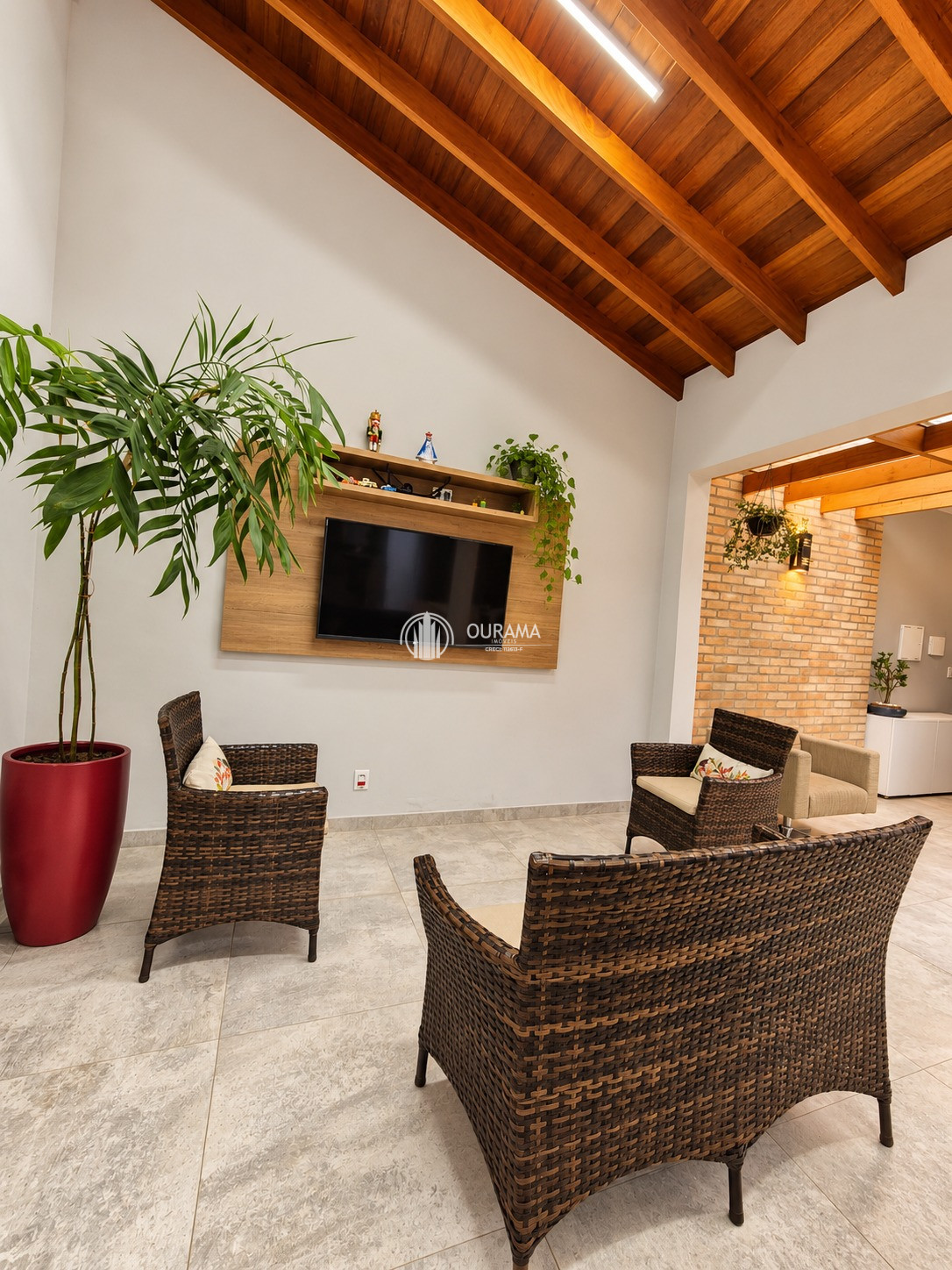 Casa com 3 dormitórios à venda, 236m² por R$ 720.000,00 - Cidade Jardim - Americana/SP — foto 2