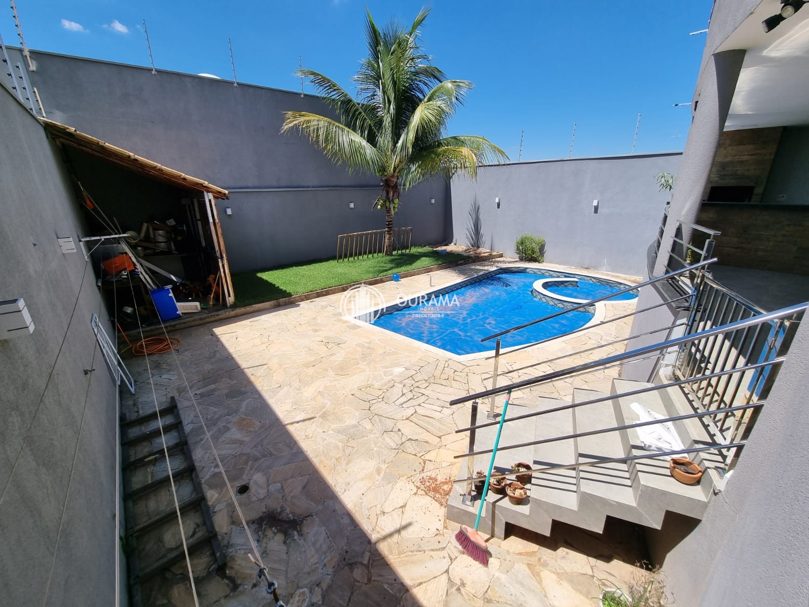 Casa com 3 dormitórios à venda, 247m² por R$ 880.000,00 - Jardim Maria Helena - Nova Odessa/SP — foto 2