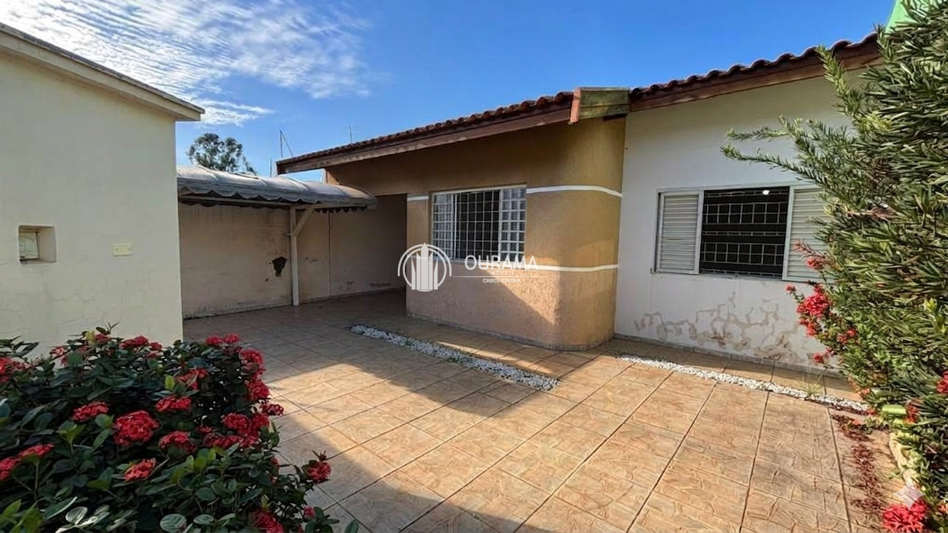 Casa em Chácara Girassol