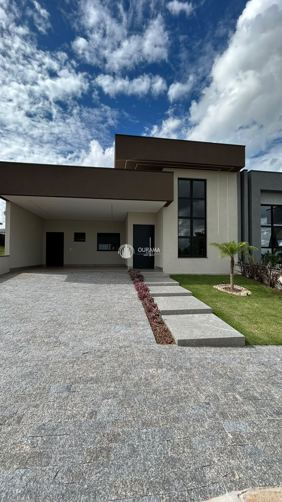 Casa em condomínio em Jardim Recanto das Águas