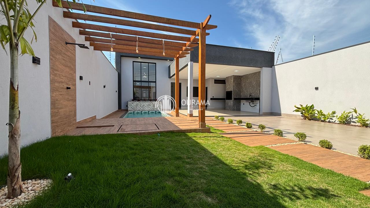 Casa em Jardim Aranha Oliveira