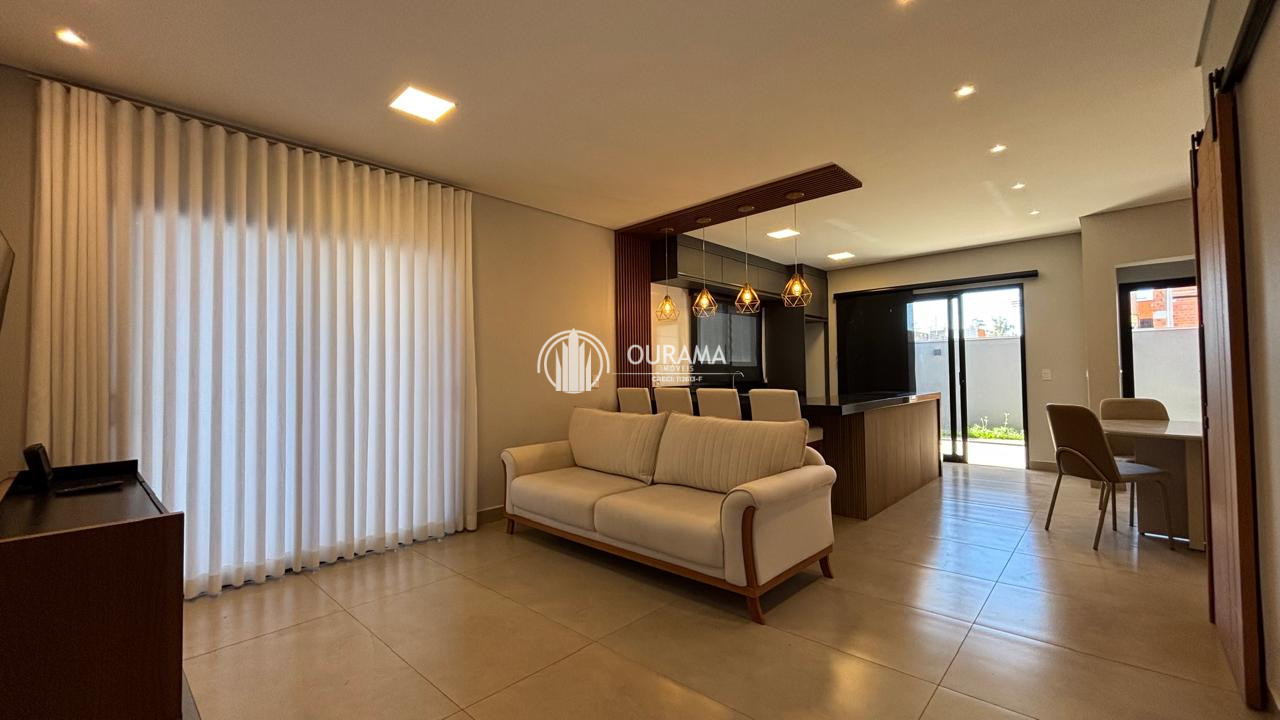 Casa em Bairro Pacaembu