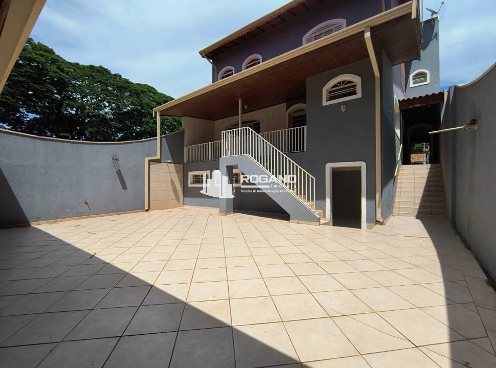 Casa em Jardim Bela Vista