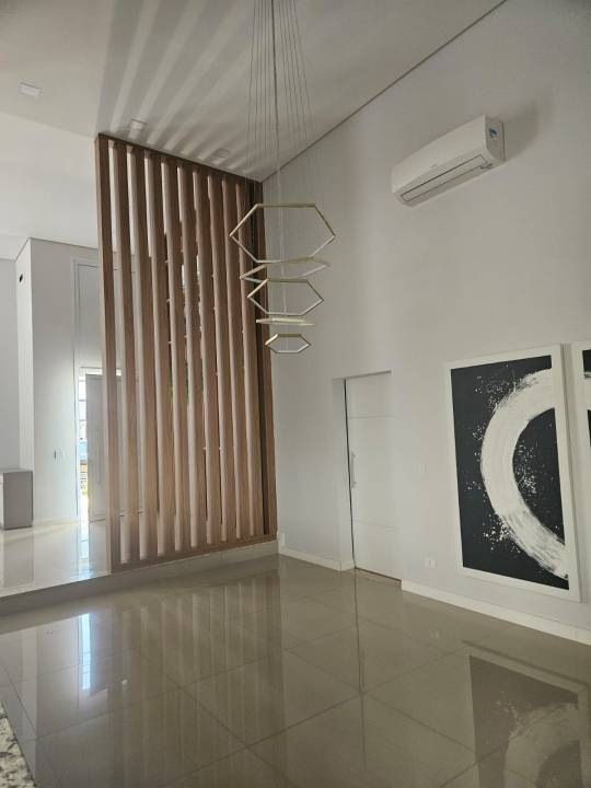 Casa em Loteamento Residencial Jardim Villagio