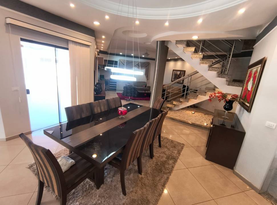 Casa em Jardim Terramérica III