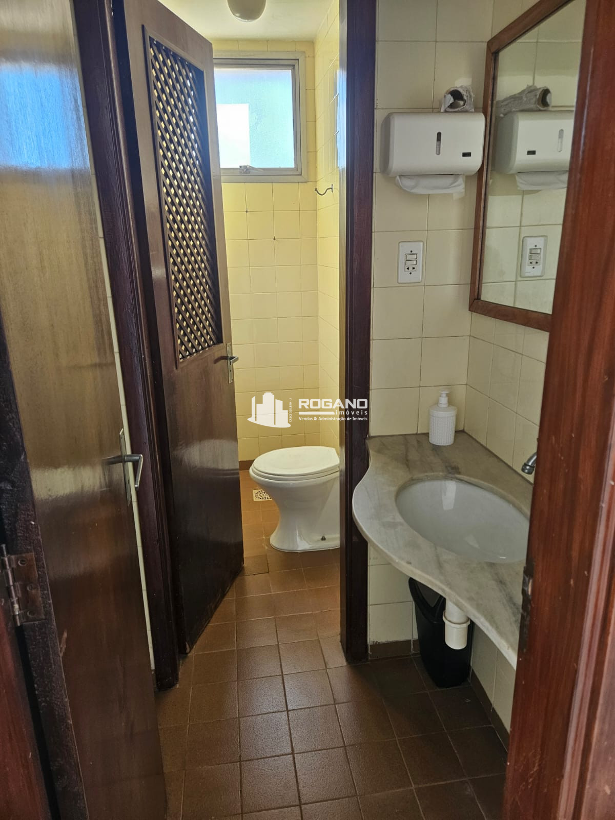 Sala Comercial / Escritorio / Consultório para locação por R$ 800,00/mês - Centro - Americana/SP — foto 4
