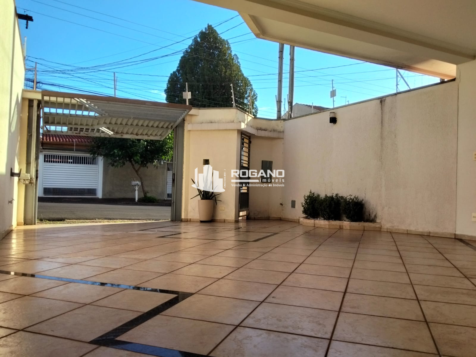 Casa com 3 dormitórios para locação por R$ 3.800,00/mês - Loteamento Residencial e Comercial Jardim Vista Araras - Araras/SP — foto 2