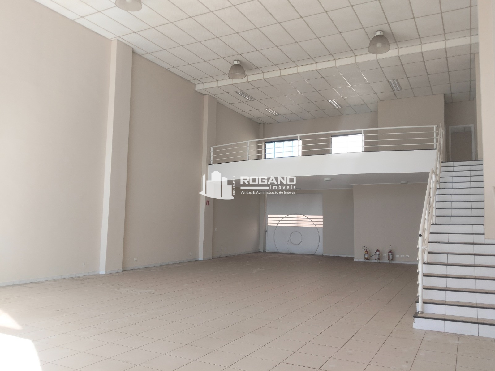Salão Comercial / Loja para locação por R$ 8.000,00/mês - Vila Mollon - Americana/SP — foto 2