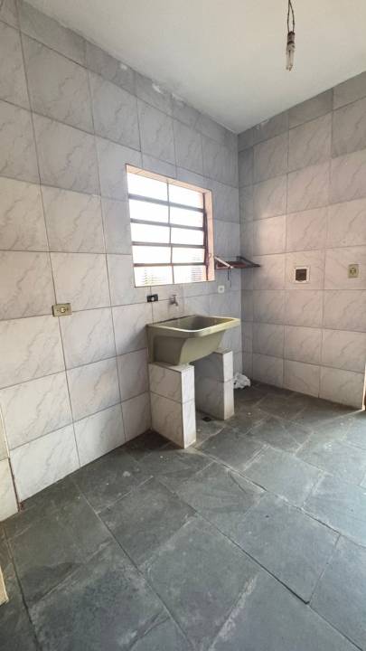 Casa, para locação, por R$ 850,00 - Jardim São Vito - Americana/SP — foto 2