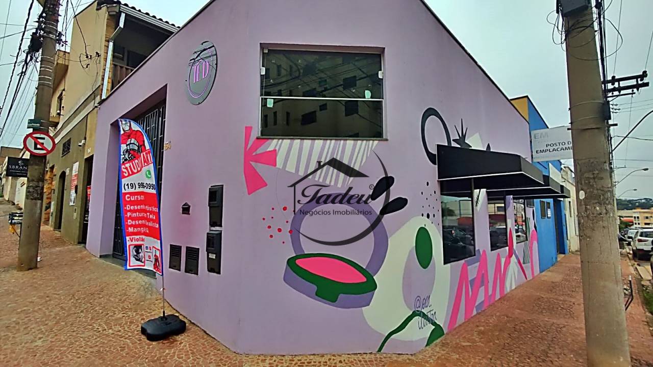Salão Comercial / Loja em Centro