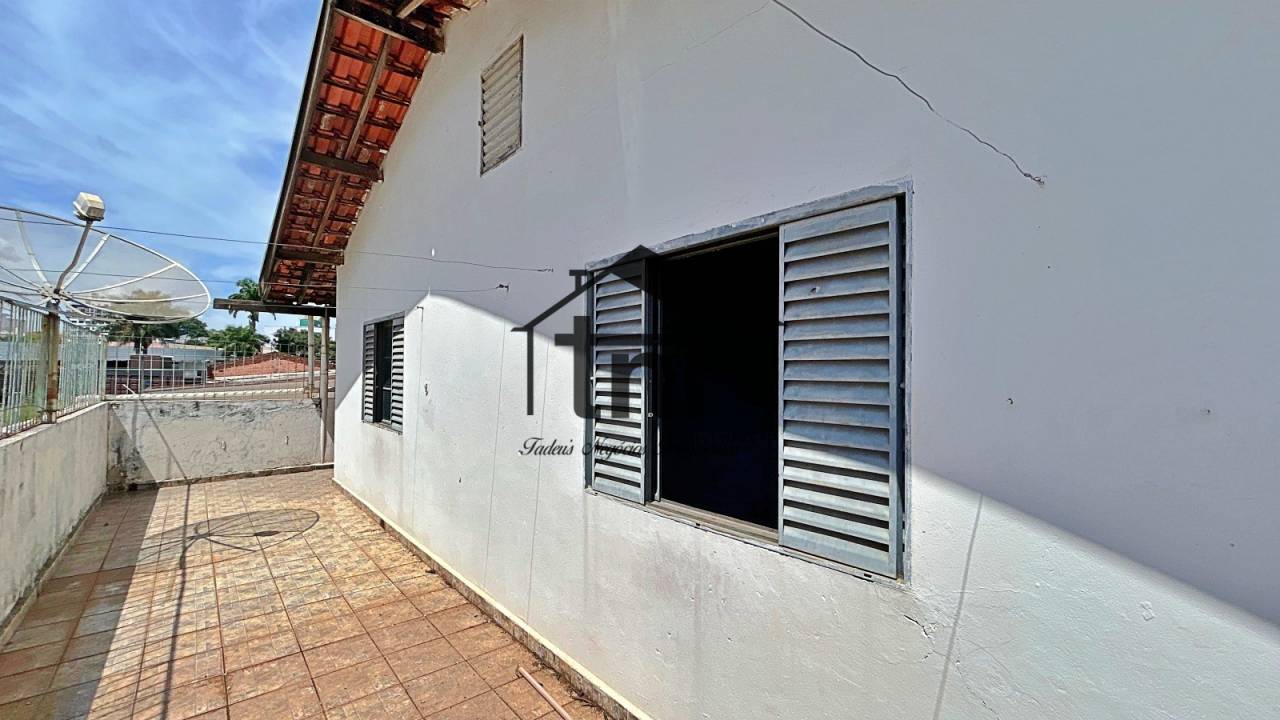 Casa com 3 dormitórios para locação, por R$ 1.700,00/mês - Vila Breda - Santa Bárbara D'Oeste/SP — foto 2