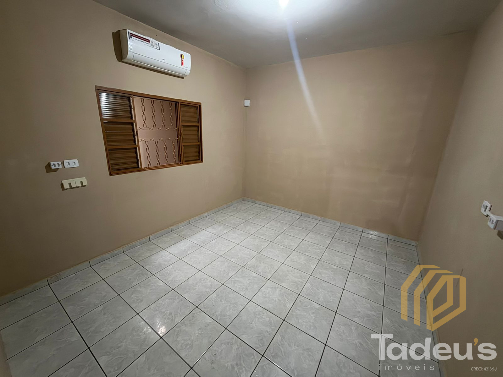 Casa com 2 dormitórios à venda, 110m² por R$ 365.000,00 - Jardim Santa Rita de Cássia - Santa Bárbara D'Oeste/SP — foto 2