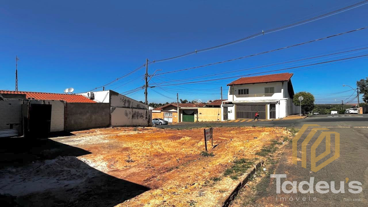 Terreno / Lote em Centro