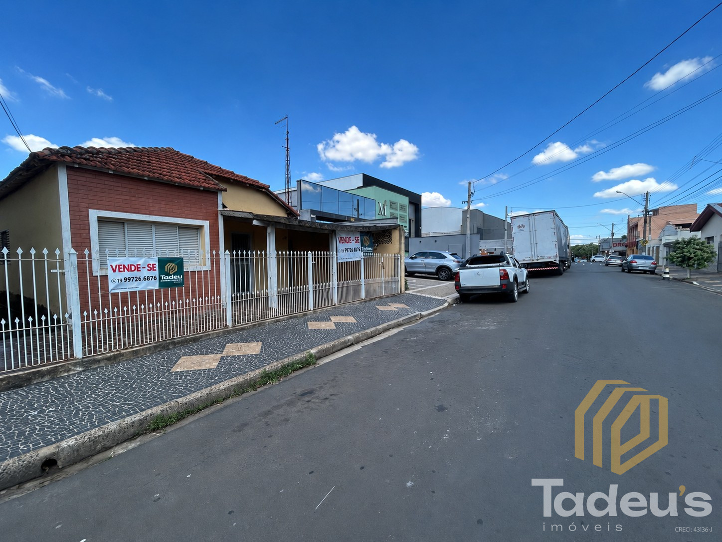 Casa comercial em Jardim América
