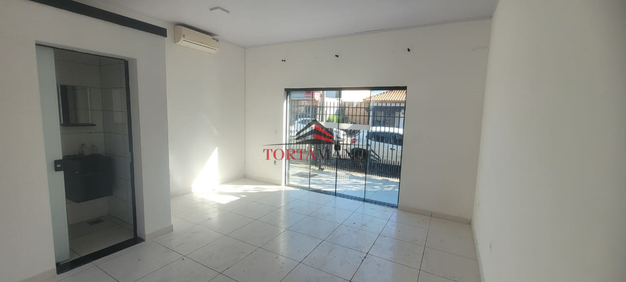 Salão Comercial / Loja em Vila Santa Catarina