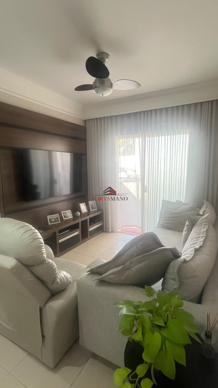 Apartamento em Vila Dainese