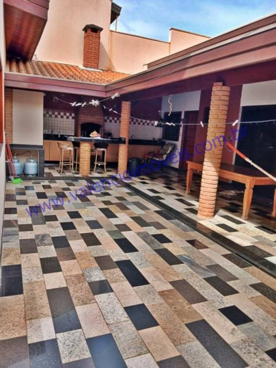 Casa em Parque Residencial Jaguari
