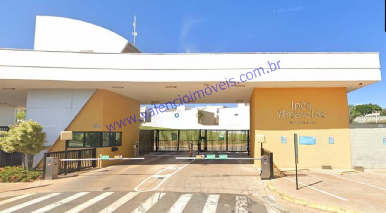 Casa em condomínio em Loteamento Residencial Jardim dos Ipês Amarelos