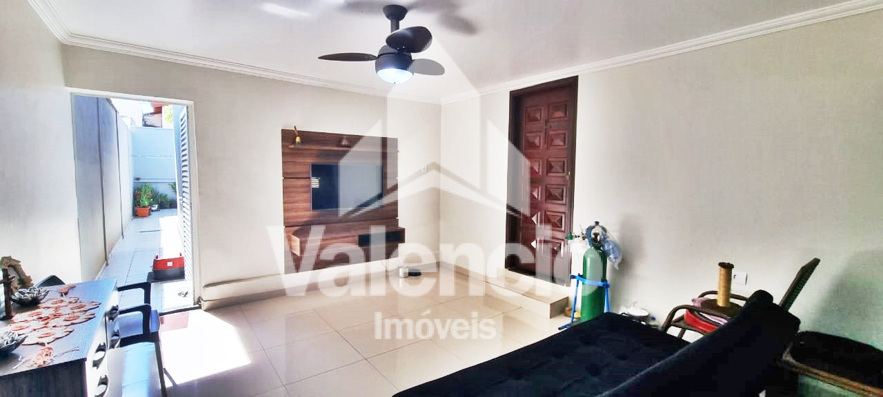 Casa em Antônio Zanaga I