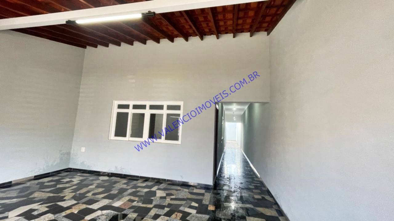 Casa em Jardim Das Orquídeas