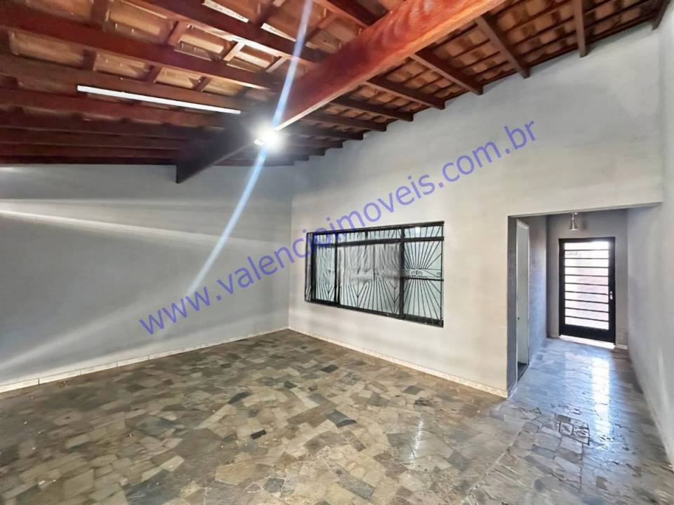 Casa em Catharina Zanaga