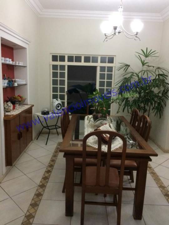 Casa, à venda, 300 m², por R$ 650.000,00 - Residencial Vale das Nogueiras - Americana/SP — foto 3