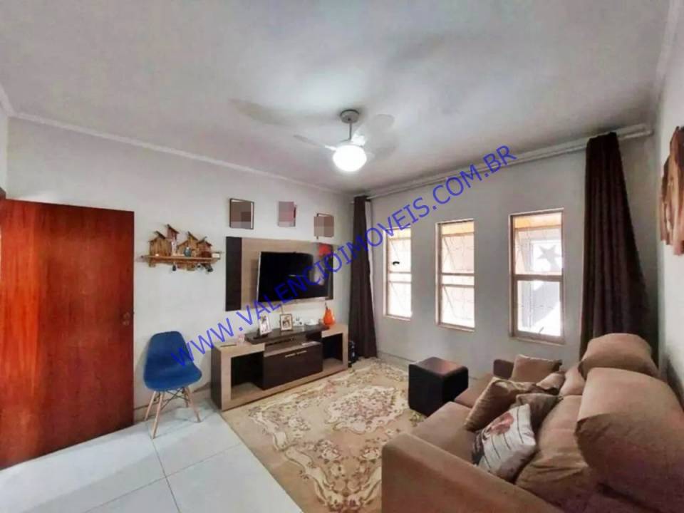 Casa em Jardim Thelja