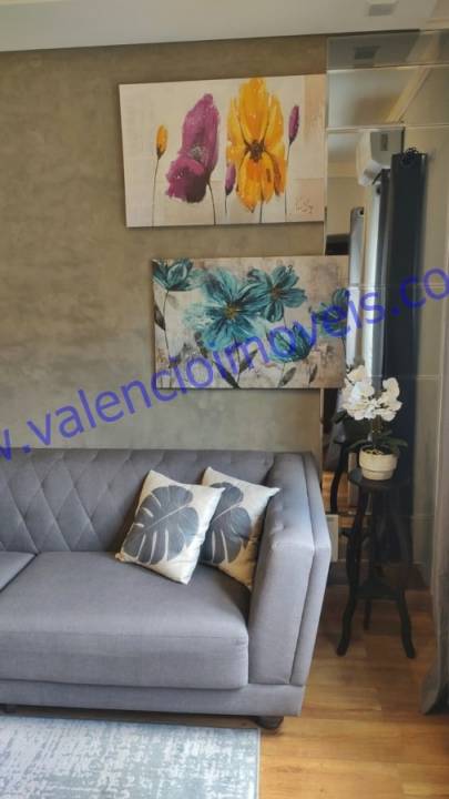Apartamento em Vila Santa Maria