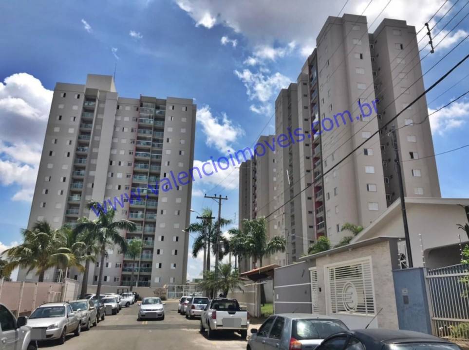 Apartamento em Residencial Boa Vista