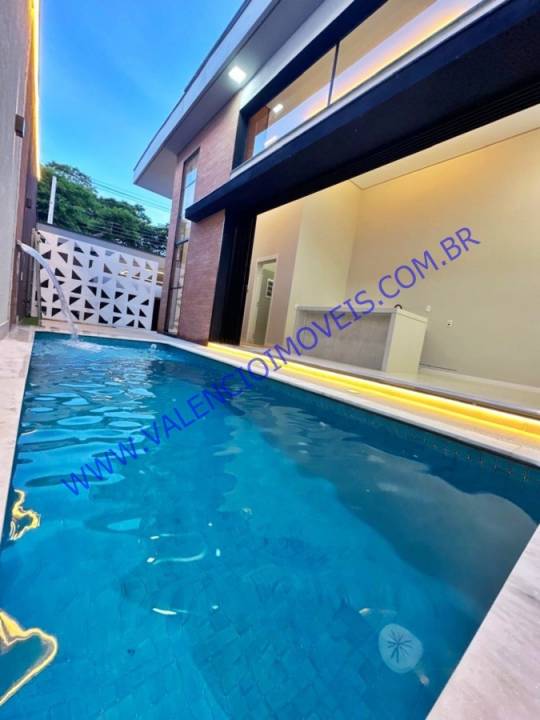 Casa em Jardim Bela Vista